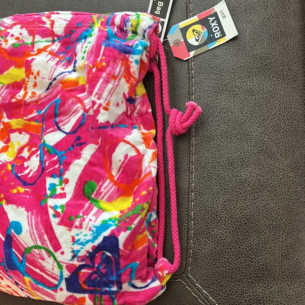 Roxy Towel in a bag BNWT - Picture 8 of 8